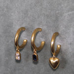 Pendientes de aro dorados con circonita blanca y azul bañado en oro de 24k de estilo vintage - SANDRA FRECKLED joyeria de mujer