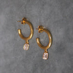 Pendientes de aro dorados con circonita blanca bañado en oro de 24k de estilo vintage - SANDRA FRECKLED joyeria de mujer