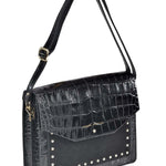 MARIELA GRABADO Bolso de piel de cocodrilo y suede en color negro con correa decorado con tachuelas. Es un bolso estilo bandolera y de hombro - SANDRA FRECKLED bolsos de mujer