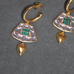 Pendientes de oro con circonita verdes y blancas bañados en oro de 24k de estilo vintage - SANDRA FRECKLED joyeria de mujer