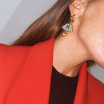 Pendientes de oro con circonita verdes y blancas bañados en oro de 24k de estilo vintage - SANDRA FRECKLED joyeria de mujer