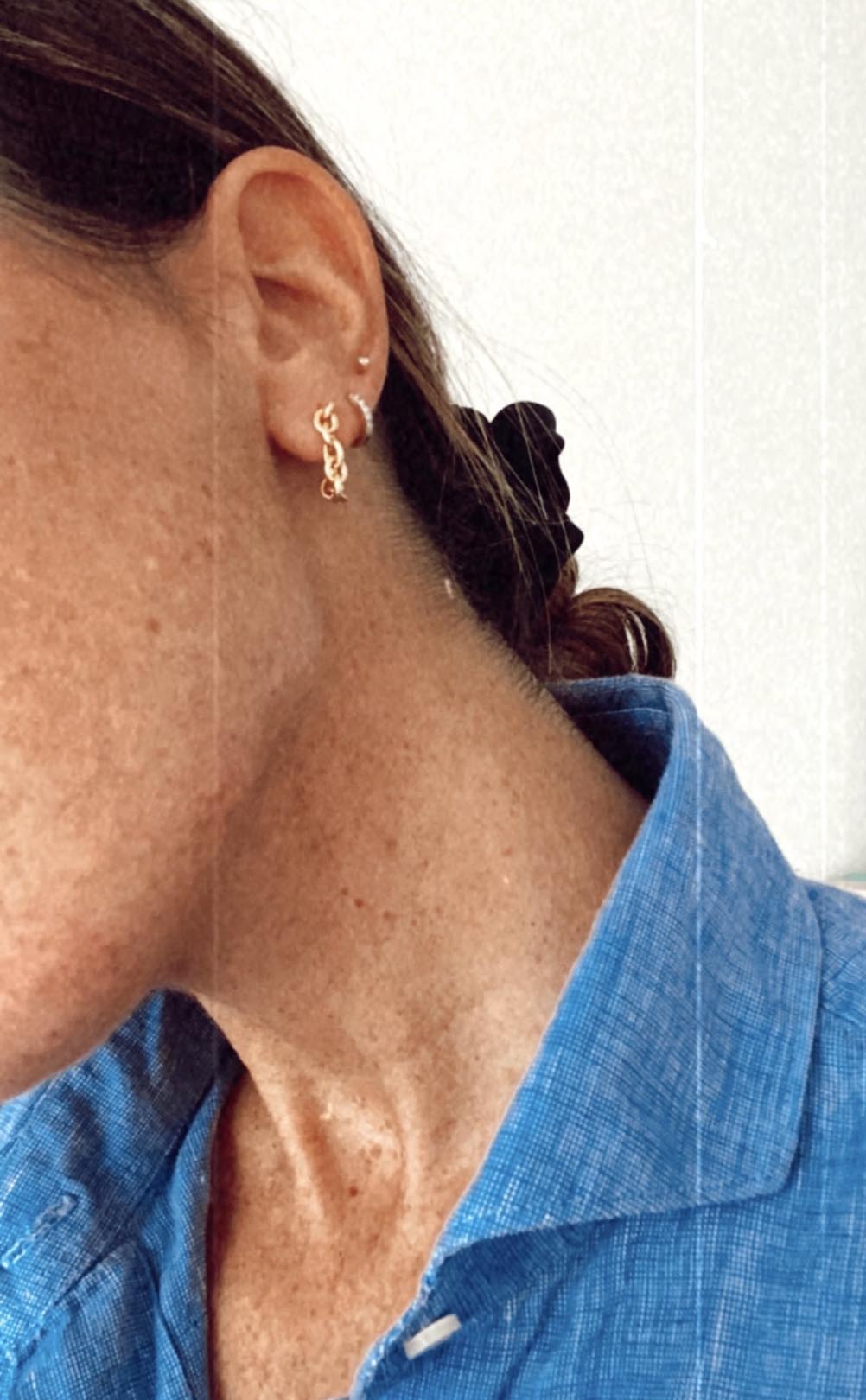 Pendientes de cadena dorados bañados en oro de 24k de estilo vintage - SANDRA FRECKLED joyeria de mujer