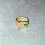 ANILLO de oro SELLO cuadrado con circonita verde bañado en oro de 24k de estilo vintage - SANDRA FRECKLED joyeria de mujer